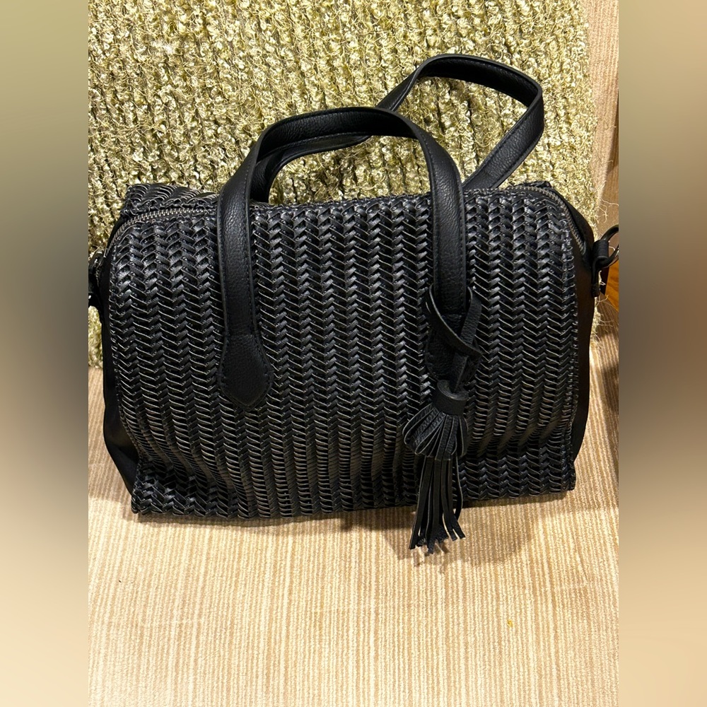 Basket Weave Tote Handbag - Universal Thread Black new.